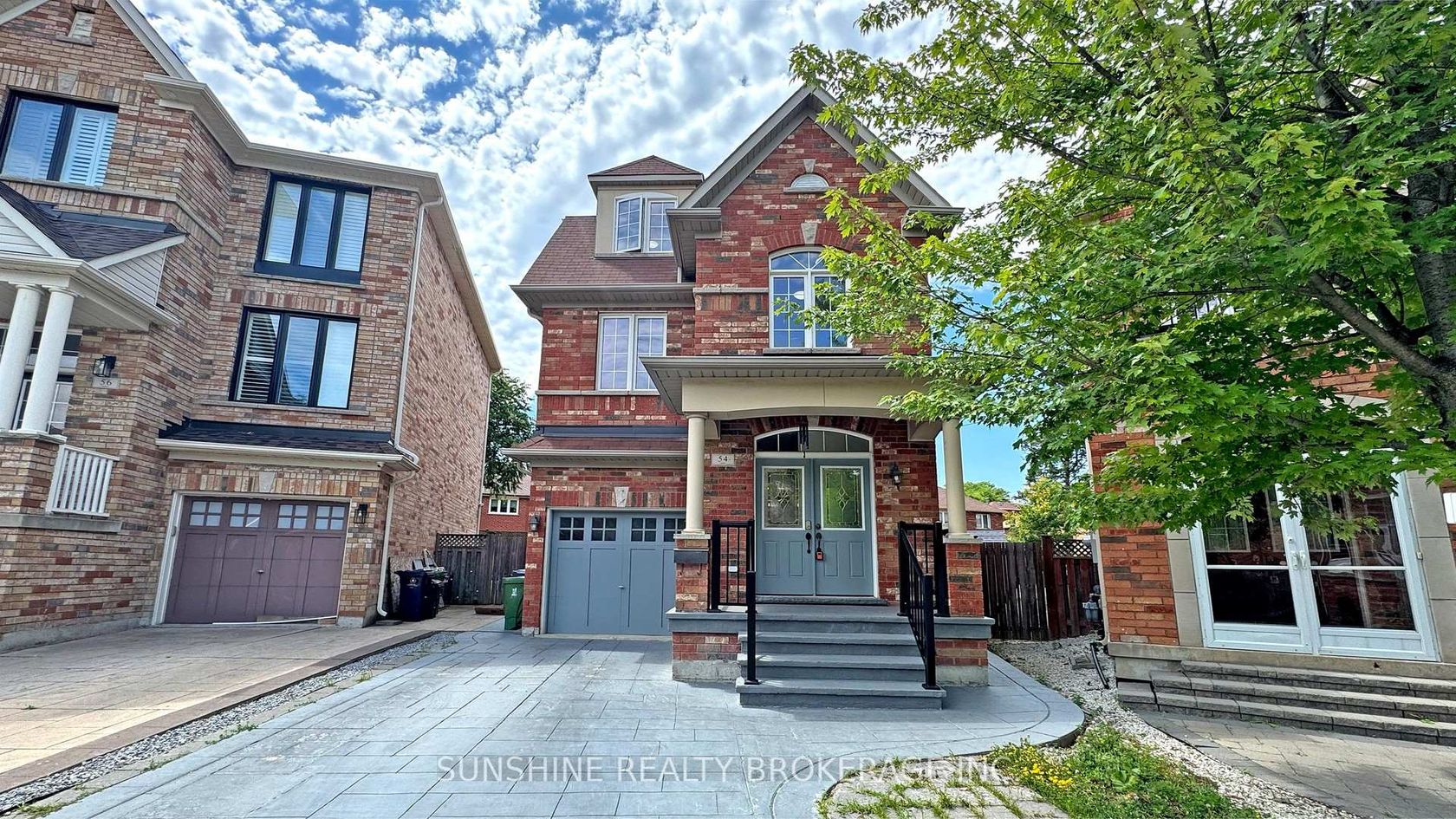 54 Wyper Square, Malvern West, Toronto by Loree Meneguzzi Real Estate 54 Wyper Square, Malvern West, Toronto