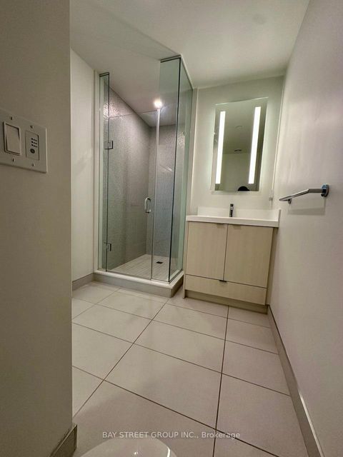 Photo 11 at 2207 - 30 Inn On The Park Drive, Don Mills, Toronto