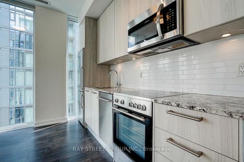 Photo 10 at 3107 - 28 Wellesley Street E, Yonge Corridor, Toronto