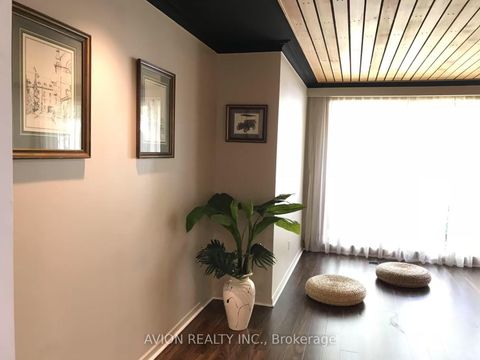 Photo 22 at 215 Dunview Avenue, Willowdale East, Toronto