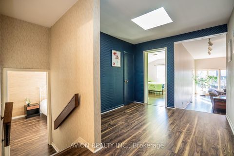 Photo 23 at 215 Dunview Avenue, Willowdale East, Toronto