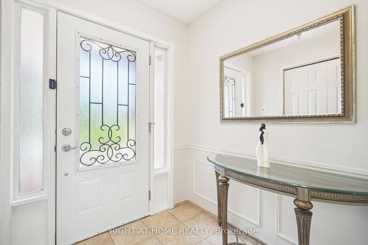 Photo 2 at 309 Amberly Boulevard, Ancaster, Hamilton