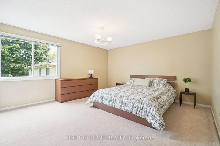 Photo 21 at 309 Amberly Boulevard, Ancaster, Hamilton