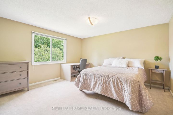 Photo 23 at 309 Amberly Boulevard, Ancaster, Hamilton