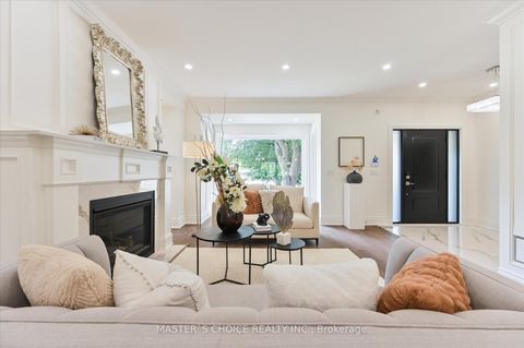 Photo 7 at 382 St Clements Avenue, Lawrence Park South, Toronto