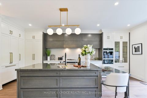 Photo 14 at 382 St Clements Avenue, Lawrence Park South, Toronto