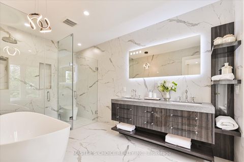 Photo 24 at 382 St Clements Avenue, Lawrence Park South, Toronto