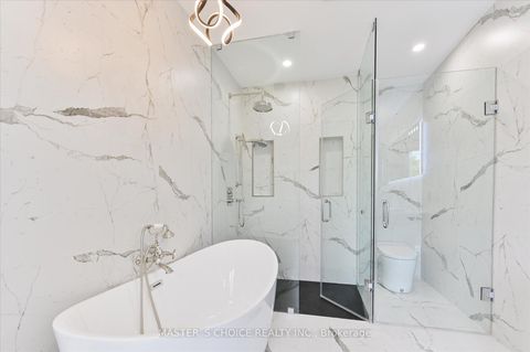 Photo 25 at 382 St Clements Avenue, Lawrence Park South, Toronto