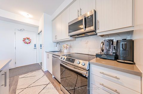 Photo 8 at 1603 - 95 Oneida Crescent, Langstaff, Richmond Hill