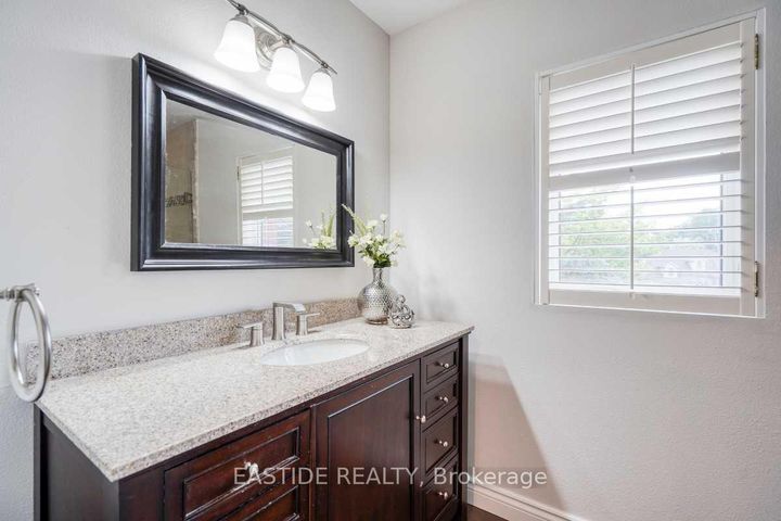 Photo 34 at 659 Mariner Lane, Wyndham, Newmarket