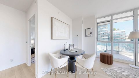 Photo 9 at 532 - 9471 Yonge Street, Observatory, Richmond Hill