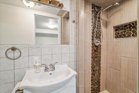 Photo 26 at 47 Davis Road, Aurora Highlands, Aurora