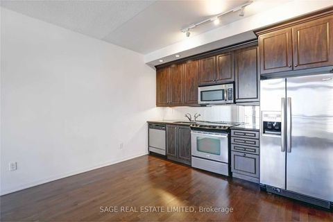 Photo 6 at 1609 - 21 Grand Magazine Street, Niagara, Toronto Photo 6 at 1609 - 21 Grand Magazine Street, Niagara, Toronto