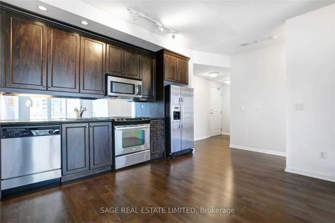 Photo 8 at 1609 - 21 Grand Magazine Street, Niagara, Toronto Photo 8 at 1609 - 21 Grand Magazine Street, Niagara, Toronto