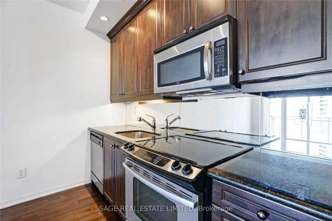 Photo 9 at 1609 - 21 Grand Magazine Street, Niagara, Toronto Photo 9 at 1609 - 21 Grand Magazine Street, Niagara, Toronto