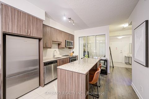 Photo 6 at NW 406 - 9201 Yonge Street, Langstaff, Richmond Hill
