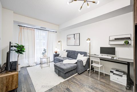 Photo 11 at NW 406 - 9201 Yonge Street, Langstaff, Richmond Hill