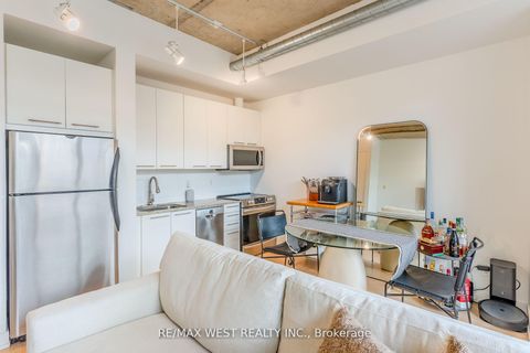 Photo 6 at 212 - 66 Portland Street, Waterfront Communities C1, Toronto