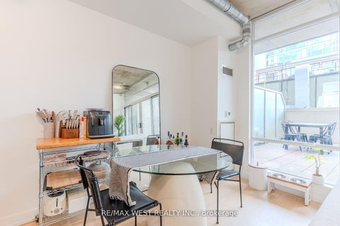 Photo 9 at 212 - 66 Portland Street, Waterfront Communities C1, Toronto