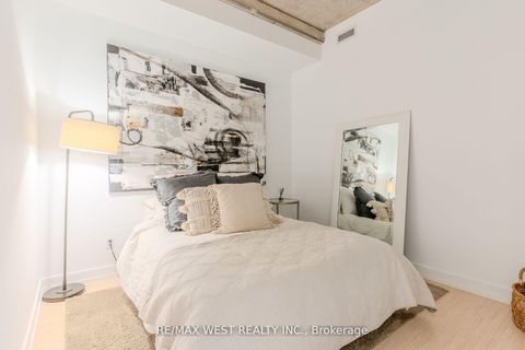 Photo 11 at 212 - 66 Portland Street, Waterfront Communities C1, Toronto