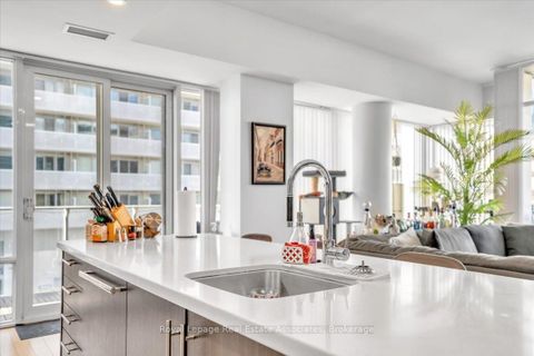 Photo 12 at 323 - 29 Queens Quay E, Waterfront Communities C8, Toronto