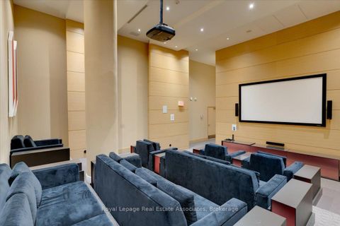 Photo 34 at 323 - 29 Queens Quay E, Waterfront Communities C8, Toronto