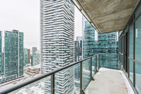 Photo 15 at 3007 - 55 Bremner Boulevard, Waterfront Communities C1, Toronto