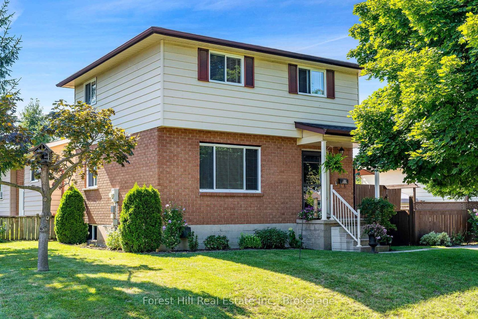 10 Leslie Drive, Collingwood by Loree Meneguzzi Real Estate 10 Leslie Drive, Collingwood