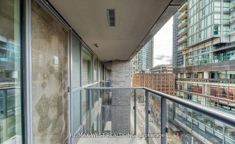 Photo 17 at 802 - 295 Adelaide Street W, Waterfront Communities C1, Toronto