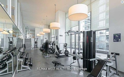 Photo 22 at 802 - 295 Adelaide Street W, Waterfront Communities C1, Toronto