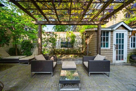 Photo 6 at 5 Ellerbeck Street, Danforth, Toronto Photo 6 at 5 Ellerbeck Street, Danforth, Toronto