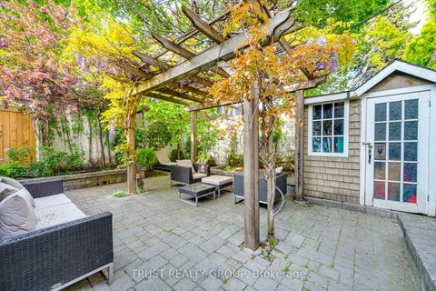 Photo 7 at 5 Ellerbeck Street, Danforth, Toronto Photo 7 at 5 Ellerbeck Street, Danforth, Toronto