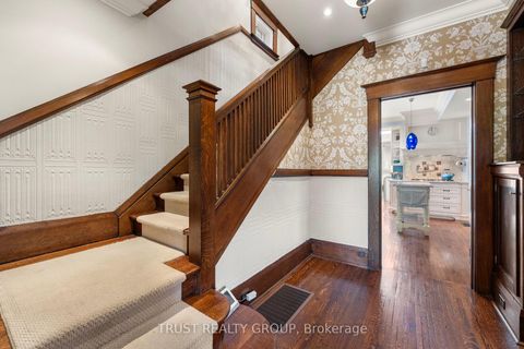 Photo 11 at 5 Ellerbeck Street, Danforth, Toronto Photo 11 at 5 Ellerbeck Street, Danforth, Toronto