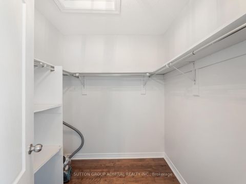 Photo 16 at 10 Auburndale Drive, Patterson, Vaughan