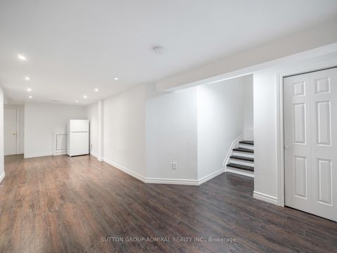 Photo 28 at 10 Auburndale Drive, Patterson, Vaughan