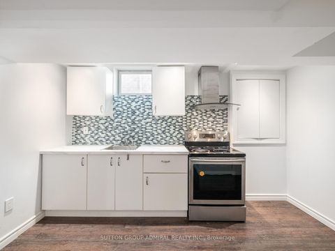 Photo 30 at 10 Auburndale Drive, Patterson, Vaughan