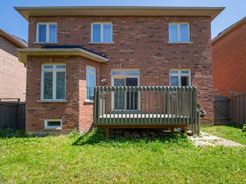 Photo 39 at 10 Auburndale Drive, Patterson, Vaughan