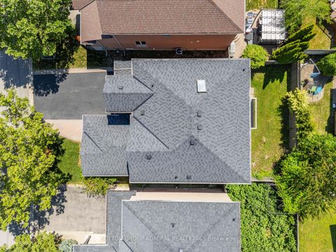 Photo 43 at 10 Auburndale Drive, Patterson, Vaughan