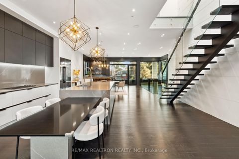Photo 12 at 156 Garden Avenue, South Richvale, Richmond Hill