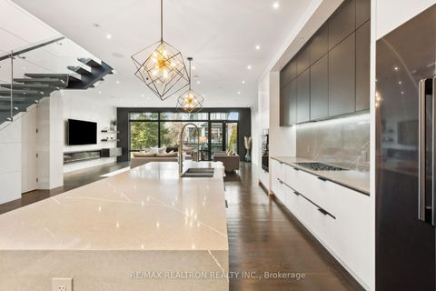 Photo 15 at 156 Garden Avenue, South Richvale, Richmond Hill