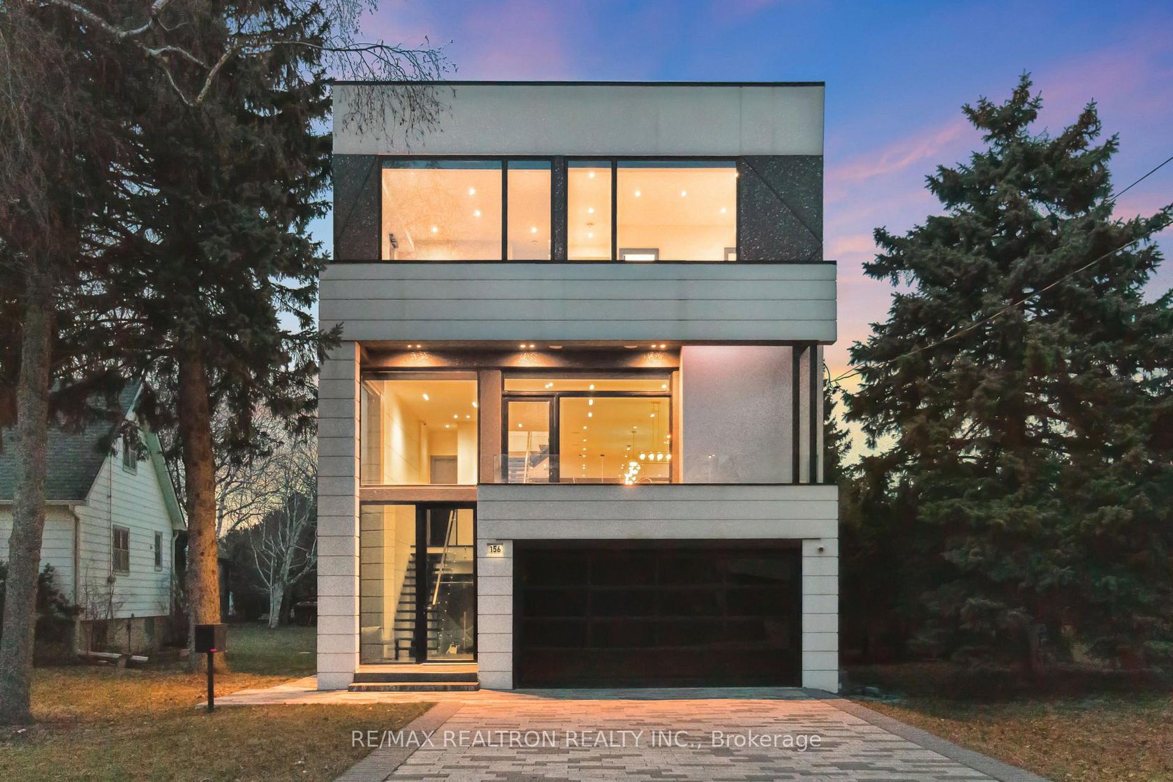 156 Garden Avenue, South Richvale, Richmond Hill 