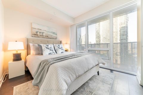 Photo 8 at 1207 - 88 Harbour Street, Waterfront Communities C1, Toronto