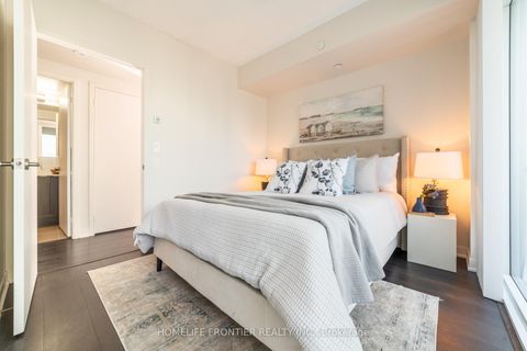Photo 10 at 1207 - 88 Harbour Street, Waterfront Communities C1, Toronto