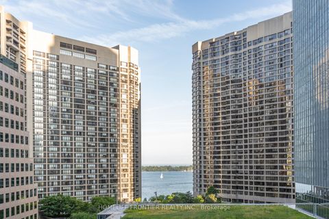 Photo 15 at 1207 - 88 Harbour Street, Waterfront Communities C1, Toronto