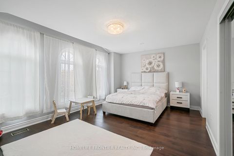 Photo 14 at 7 Edenbrook Crescent, Bayview Hill, Richmond Hill