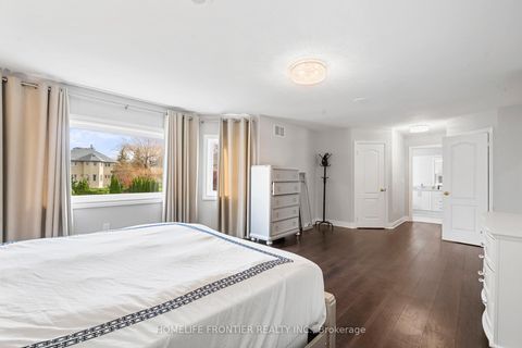 Photo 16 at 7 Edenbrook Crescent, Bayview Hill, Richmond Hill