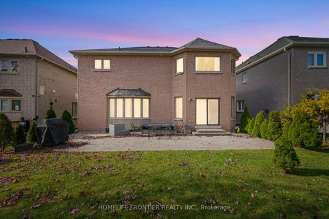 Photo 28 at 7 Edenbrook Crescent, Bayview Hill, Richmond Hill