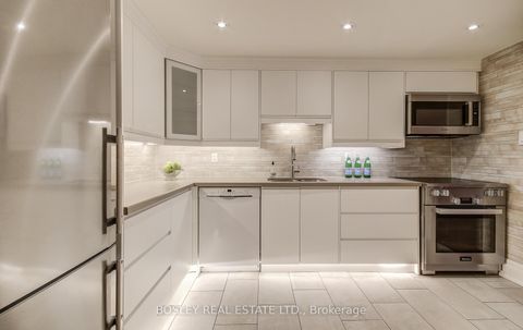 Photo 5 at 702 - 62 Wellesley Street W, Bay Street Corridor, Toronto