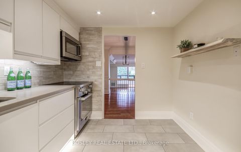 Photo 6 at 702 - 62 Wellesley Street W, Bay Street Corridor, Toronto