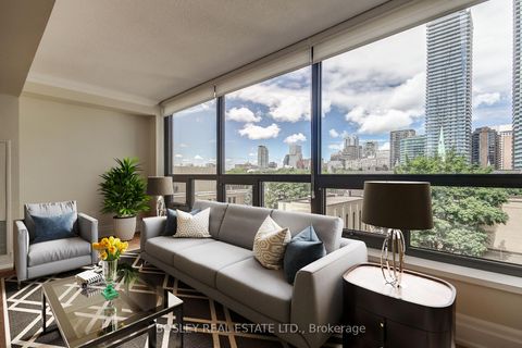 Photo 11 at 702 - 62 Wellesley Street W, Bay Street Corridor, Toronto